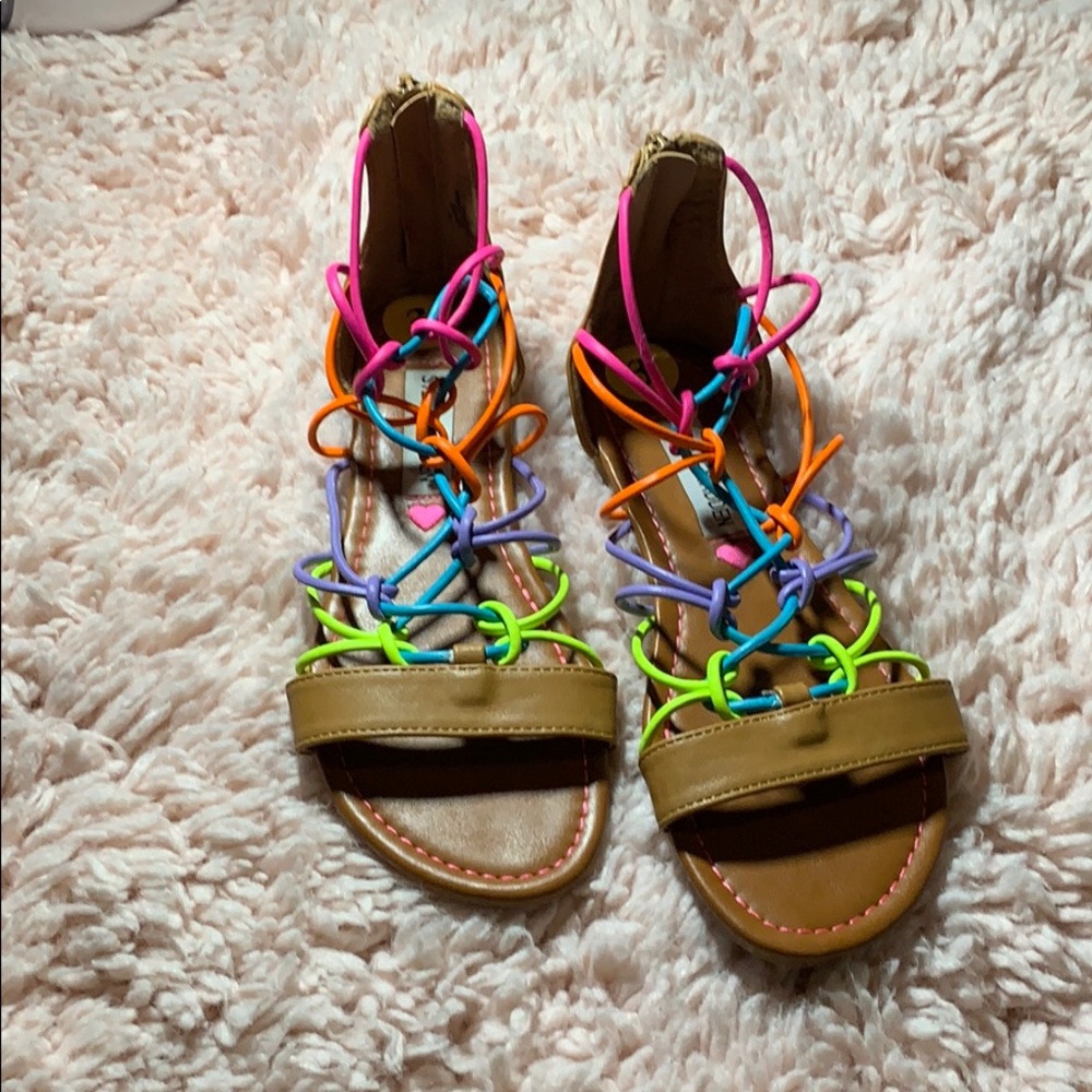 Steve Madden multicolor sandals